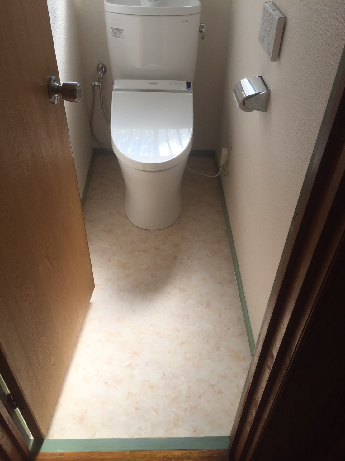 H様邸　トイレ工事